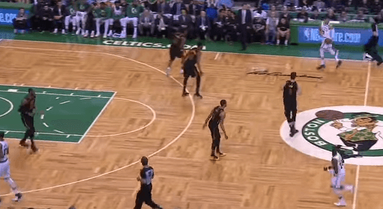 Bostoni afër befasisë, një hap larg finales (VIDEO)
