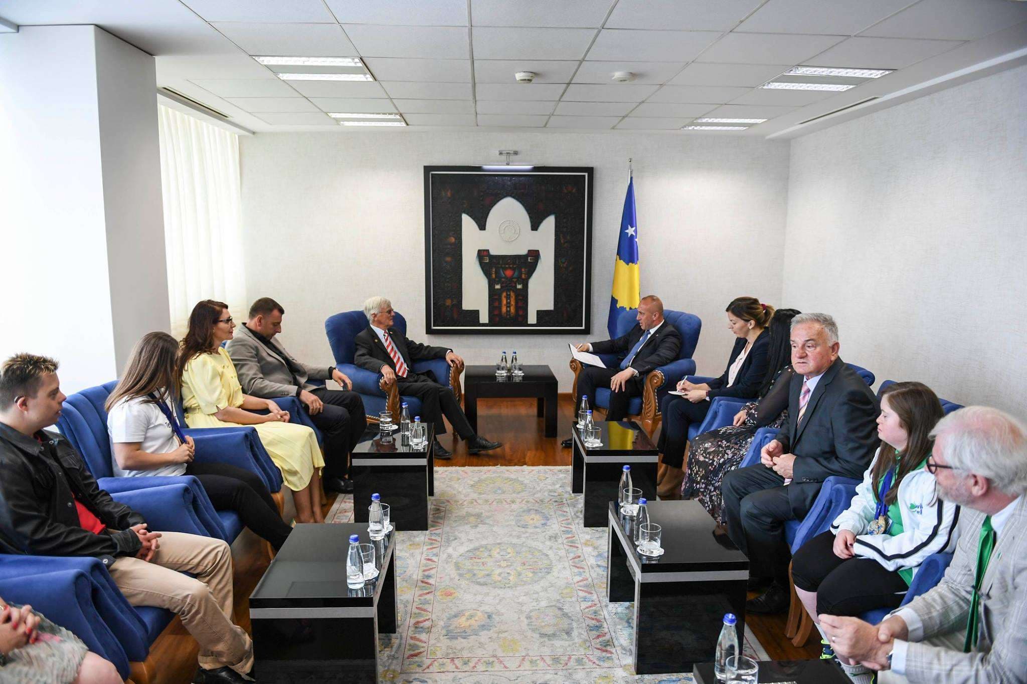 Haradinaj mbështetë notarët kosovarë në garat e tyre ndërkombëtare