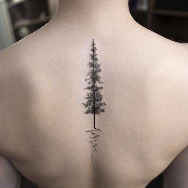 Disa ide për tatuazhe në shpinë