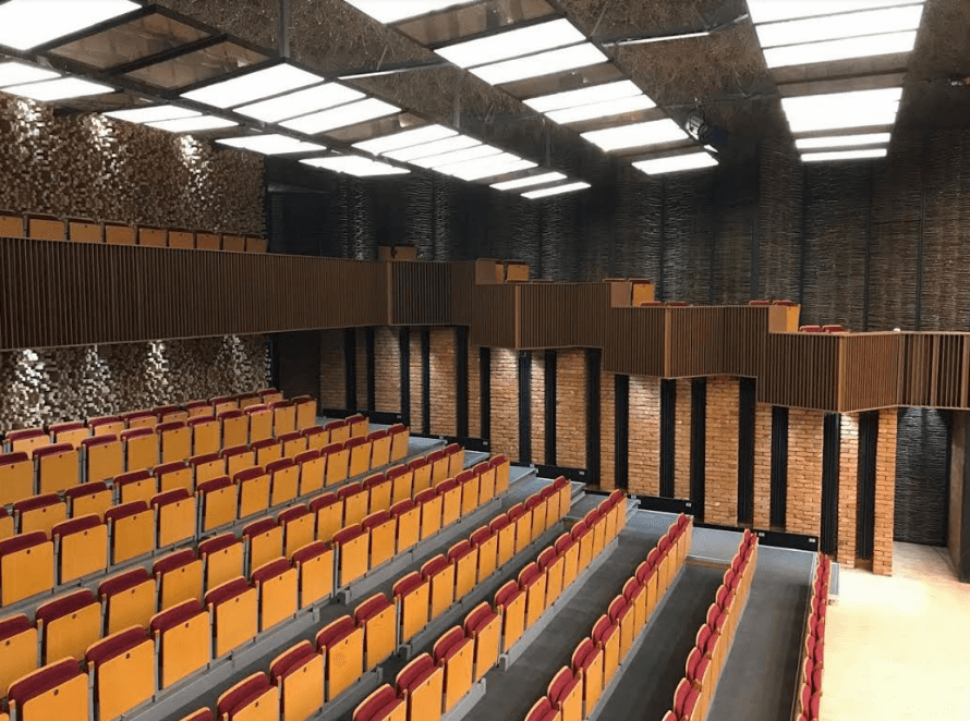 TEATRI I KLAN KOSOVËS FITON ÇMIM NË SHTETET E BASHKUARA TË AMERIKËS (VIDEO)
