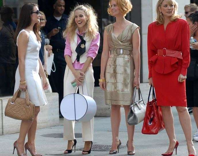 Këpucët nga "Sex and The City" pas 20 vjetësh ende në trend