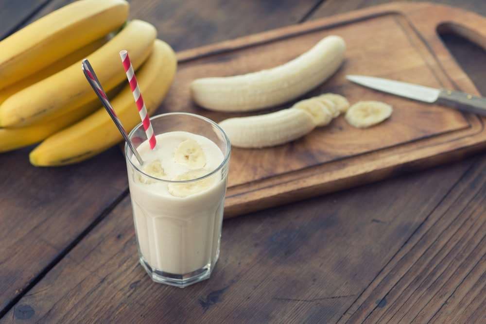 Smoothie me banane për të humbur peshë
