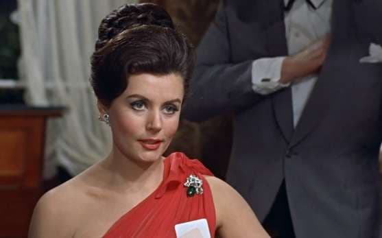 Vdes "Bond Girl" - Eunice Gayson