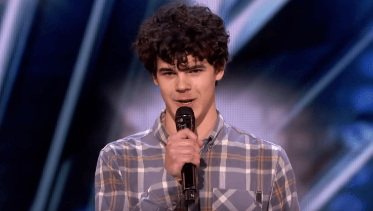 20-vjeçari që s’u puth kurrë nga një femër, ndez ‘America’s Got Talent’