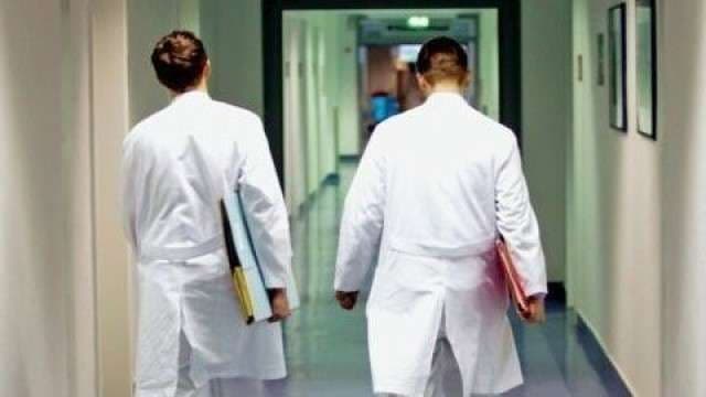 Sondazh: Kosovarët nuk bëjnë vizitë vullnetare te mjeku