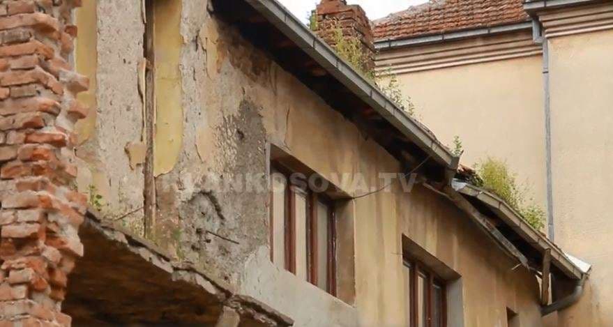 Restaurimi i pjesë së vjetër të qytetit të Prishtinës (VIDEO)