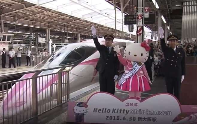 Treni "Hello Kitty" bën udhëtimin e parë
