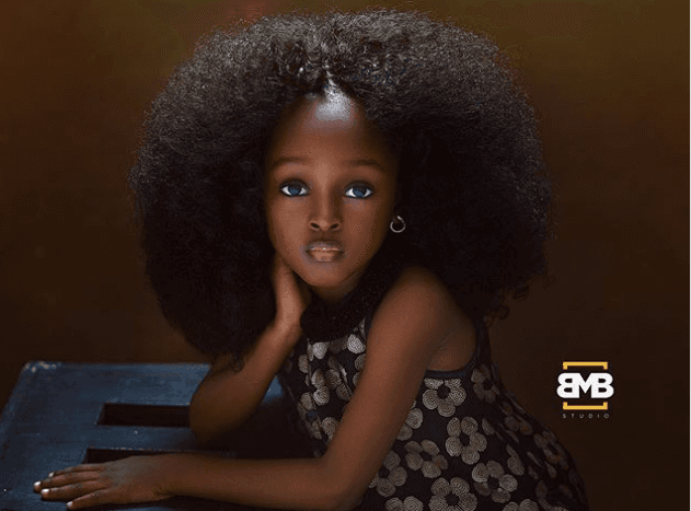 20 mijë njerëz i reagojnë pesëvjeçares nigeriane, e quajnë Barbie (FOTO)