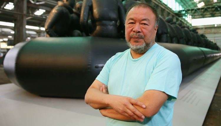 Kina shkatërron shtëpinë e artistit të famshëm Ai Weiwei