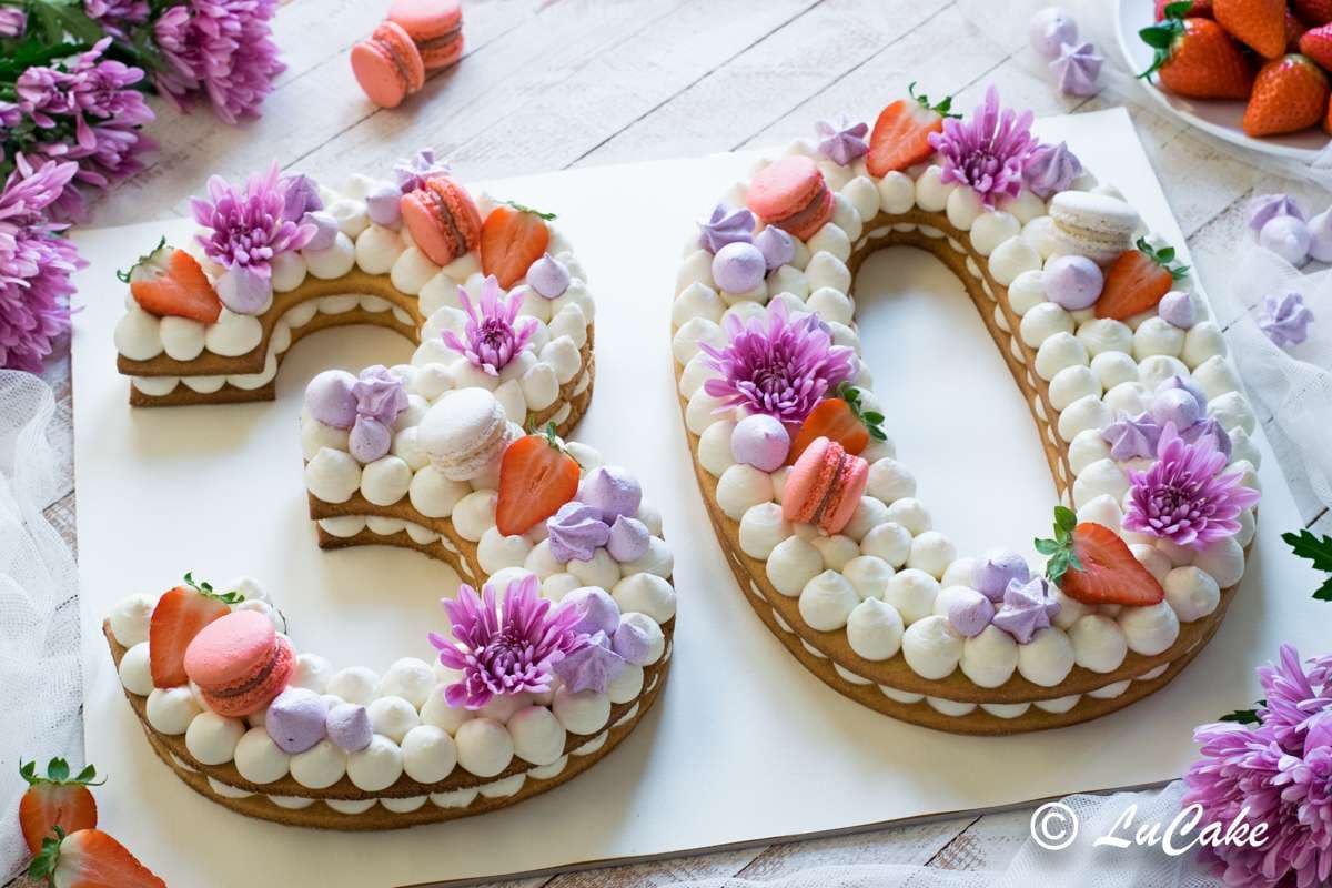 Torta interesante për ditëlindje