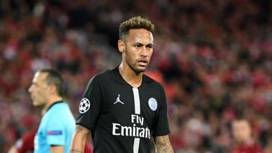 Kjo është e dashura e re e Neymar