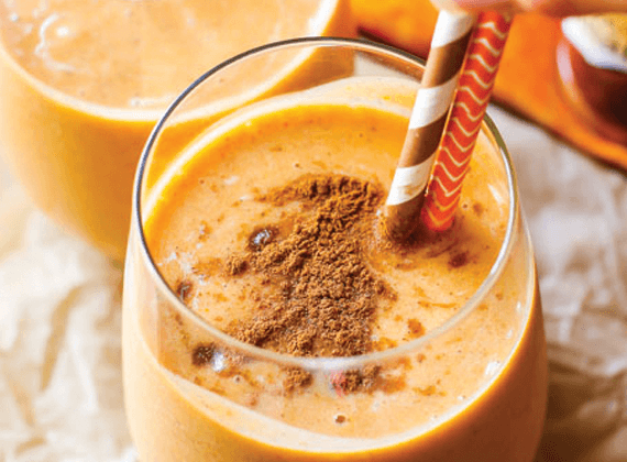 Smoothie me kungull, ideale për mëngjesin tuaj!