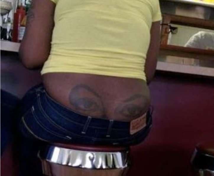 Njerëzit që janë penduar për tatuazhet e tyre (FOTO)