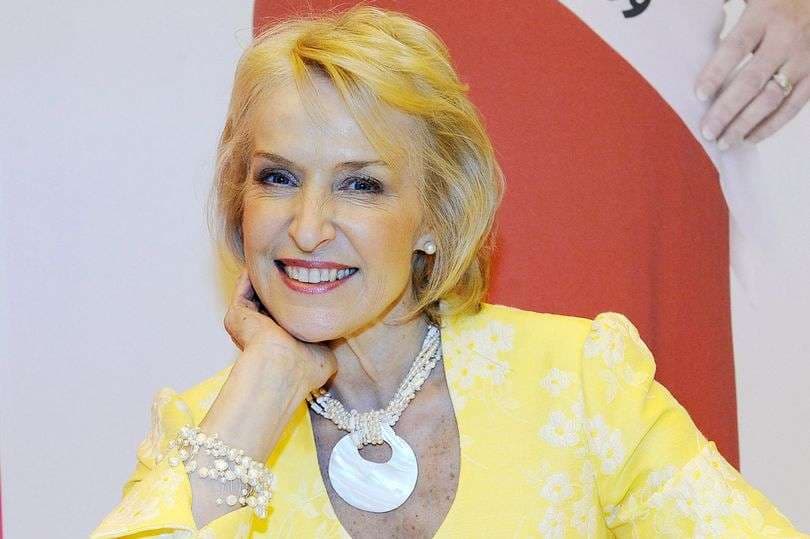Rosemary Conley tregon sekretin për mposhtjen e plakjes