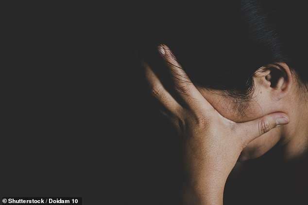 Studim: Viktimat e sulmeve seksuale mund të preken nga hipertensioni, insomnia dhe depresioni
