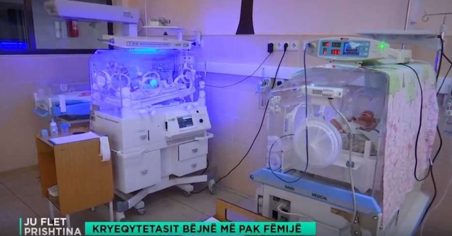 Kryeqytetasit bëjnë më pak fëmijë (VIDEO)