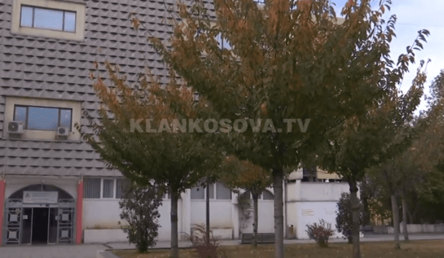 Vazhdon debati për sallën koncertale (VIDEO)