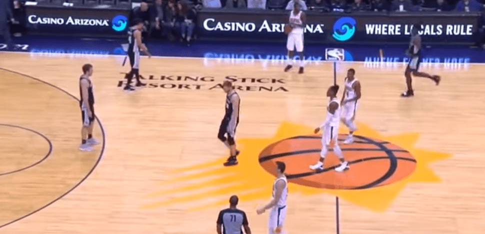 Suns befasojnë Spurs (VIDEO)