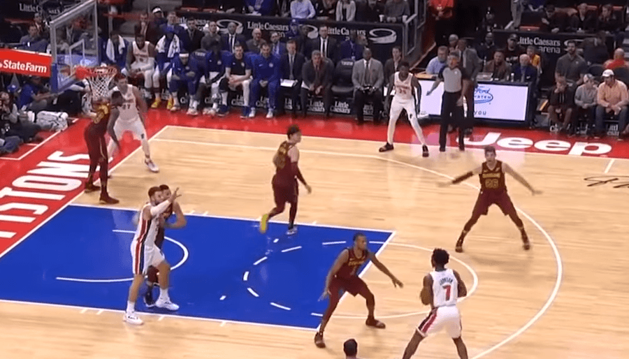 Pistons mposhtin Cavs (VIDEO)
