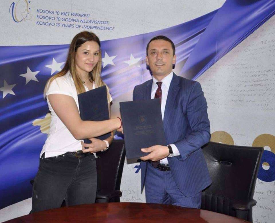 Gashi për medaljen e Lorianës: ndihma e MKRS-së po rezulton me medalje në çdo ngjarje