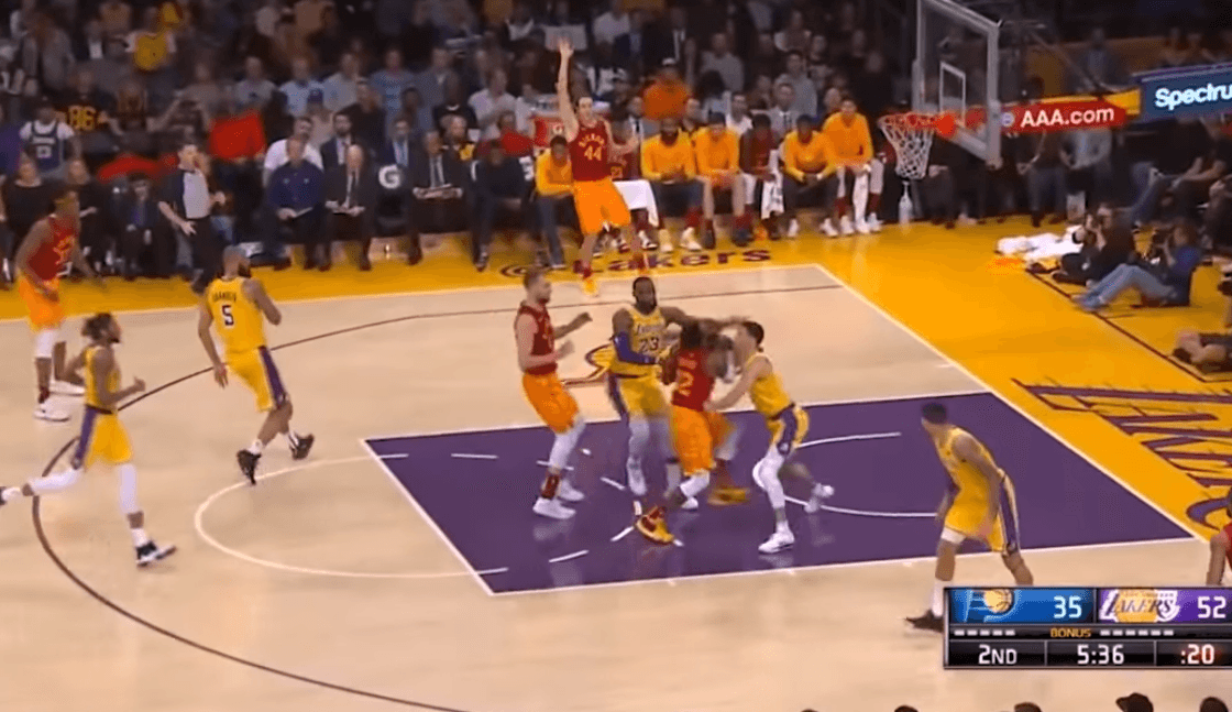 Triumfojnë Lakers (VIDEO)