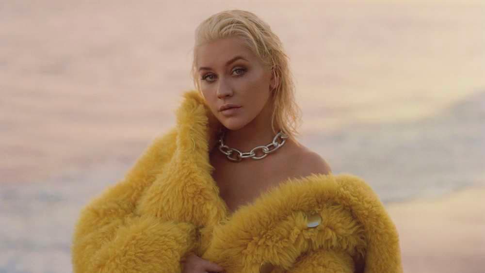 Christina Aguilera performon bashkë me vajzën gjatë koncertit të saj (VIDEO)
