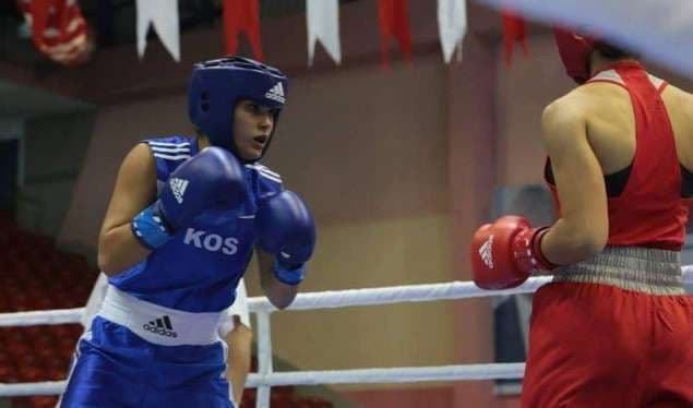 Komiteti Olimpik i Indisë kërkon nga Ministria e Sportit zgjidhjen e çështjes së vizës për Donjeta Sadikun