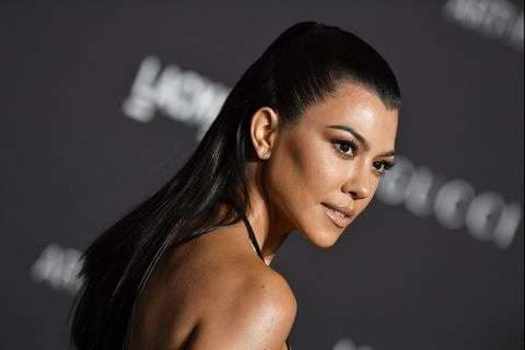 Kourtney në krahët e ish-bashkëshortit
