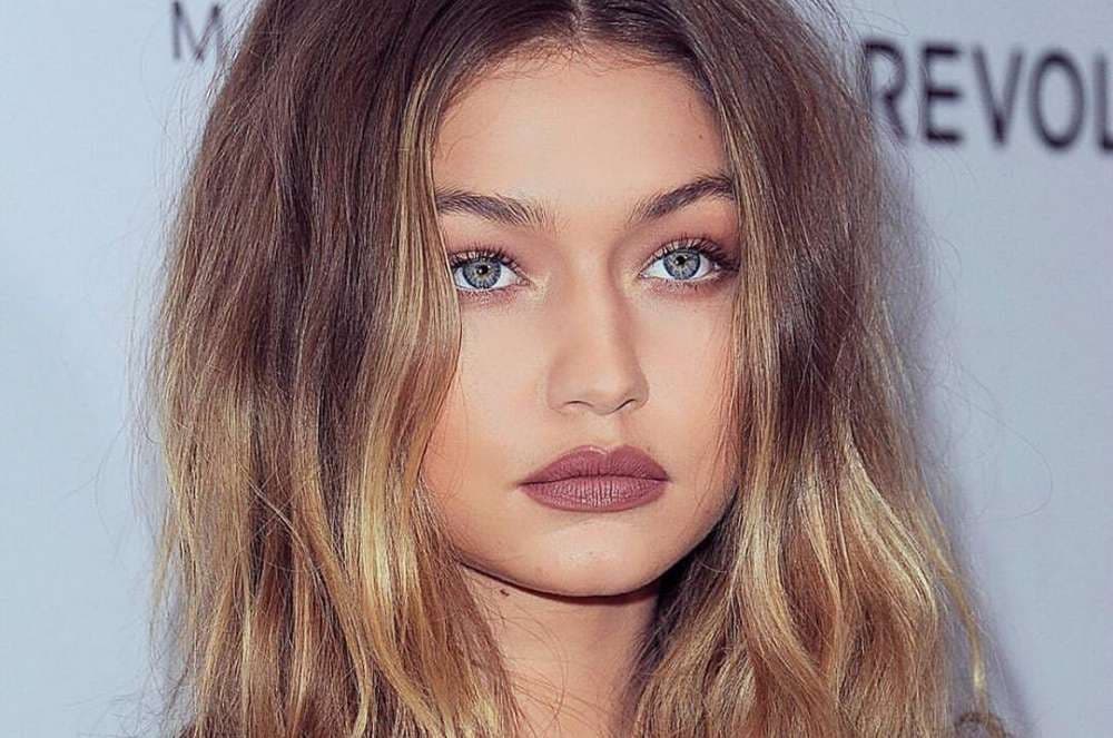 Gigi Hadid e mërzitur për vdekjen e Karl Lagerfeld