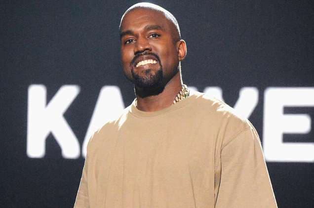Kanye West po banon në stadium