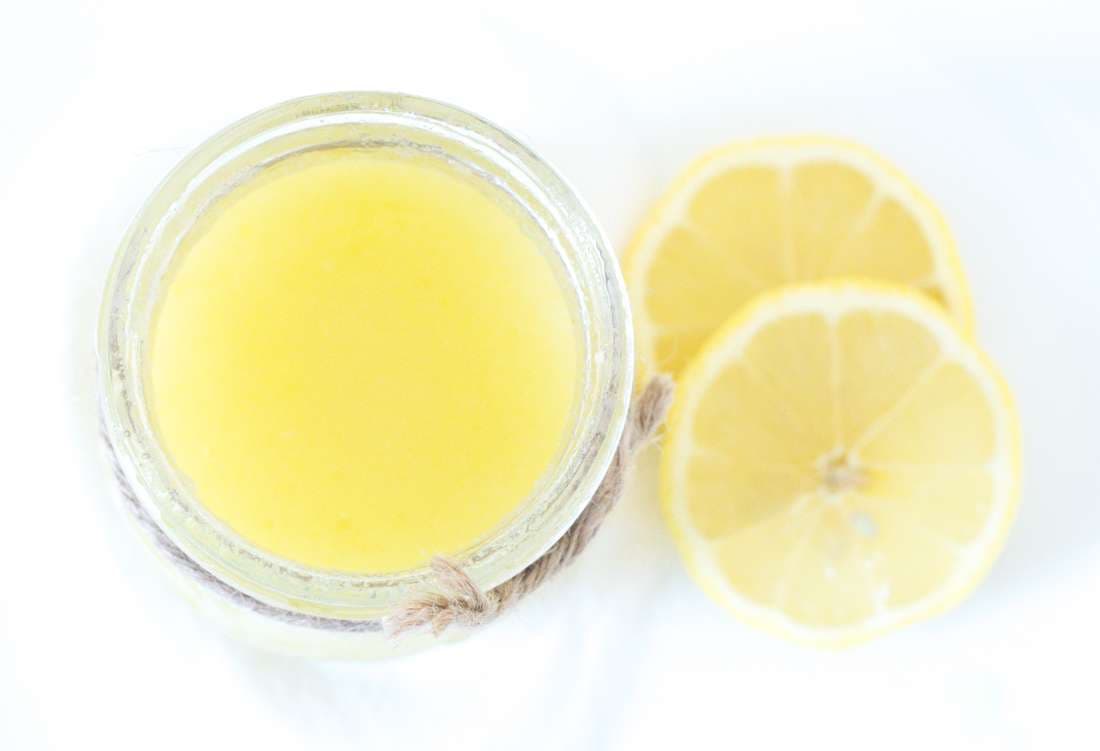 Strijat e shtatzënisë largoni vetëm me limon