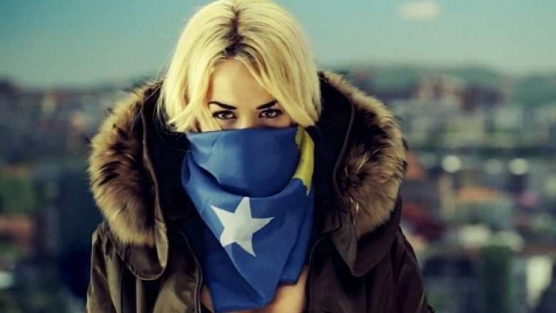 Rita Ora: Kosovë urime Pavarësia, më mungoni shumë (VIDEO)