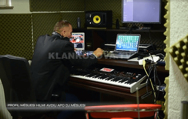 Profli i Hilmi Avdiut i njohur si DJ Mësuesi (VIDEO)