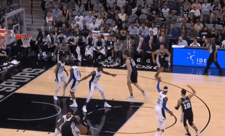 Spurs befasohen në shtëpi (VIDEO)