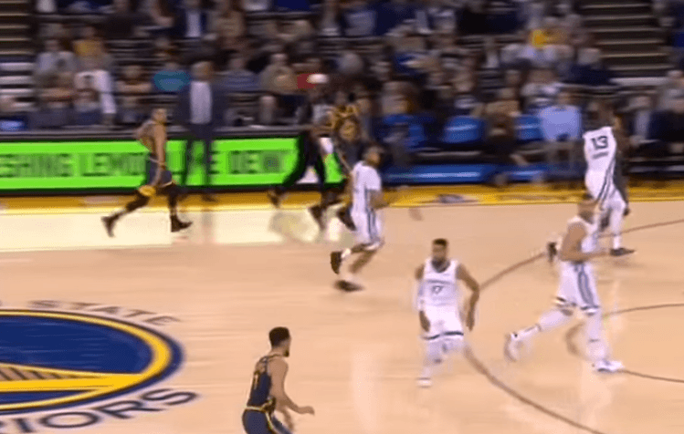 Curry, 15 mijë pikë në NBA (VIDEO)