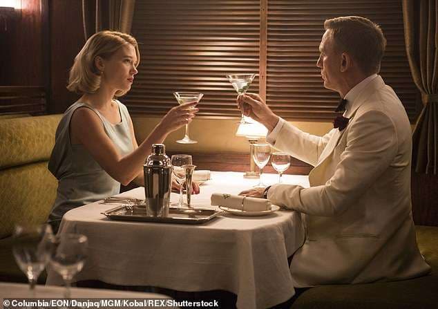 James Bond është alkoolist i rëndë; Ripërcaktimi i punës eviton stresin