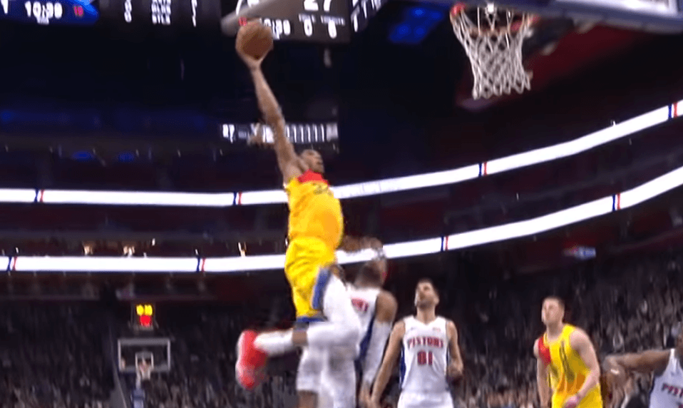 Bucks fitojnë ndaj Pistons (VIDEO)