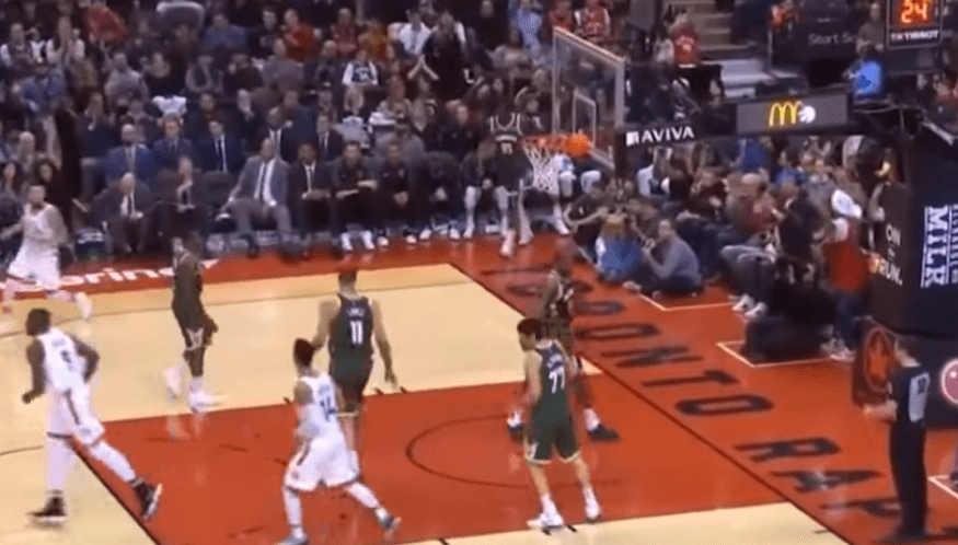 Bucks e fitojnë derbin e Konferencës Lindore (VIDEO)