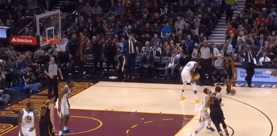 Hije finaleje, GSW mund Cavs (VIDEO)