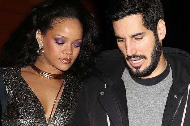 Rihanna kapet me të dashurin në një darkë romantike (FOTO)
