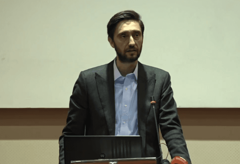 Uran Ismaili, menaxhmentit shëndetësor: Jam aleat i juaji për shërbime më të mira ndaj pacientëve