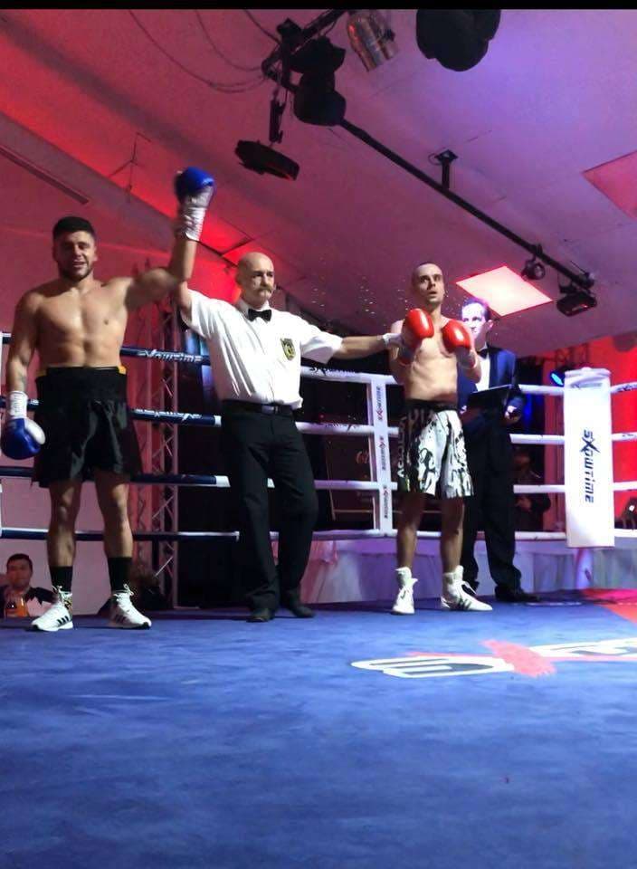 BoxRec përmirëson gabimin, Florian Marku ka fituar përballjen e parë në boks