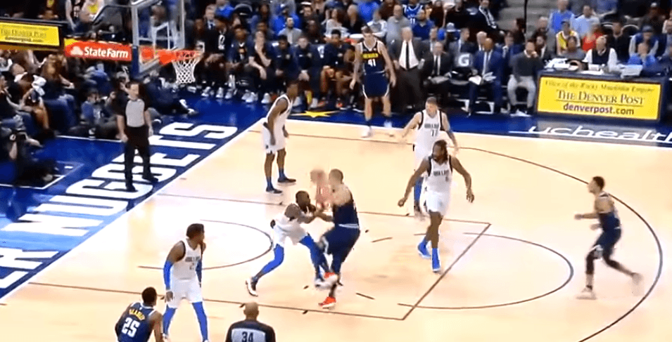 Jokic shkëlqen sërish për Nuggets (VIDEO)