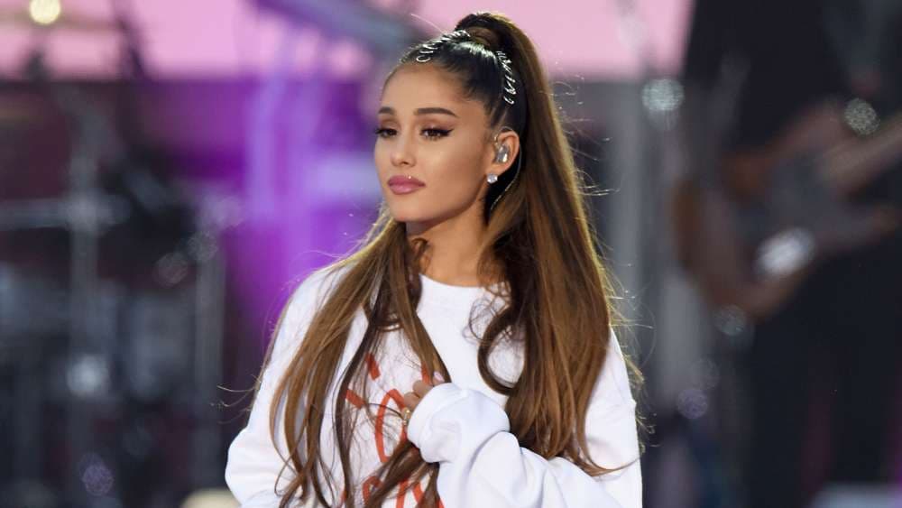 Ariana Grande ka probleme me frymëmarrjen