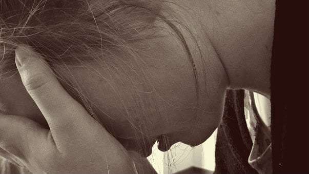 Studimi: Ja sa të rinj malazez përdorin barna për qetësim