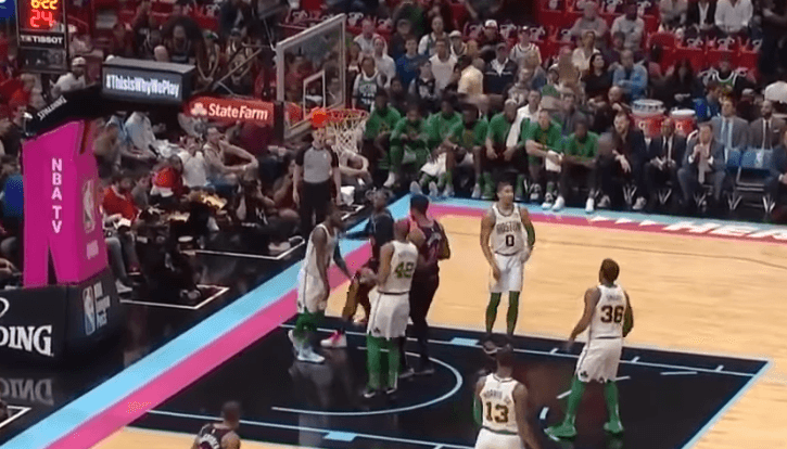 Miami mund Bostonin (VIDEO)