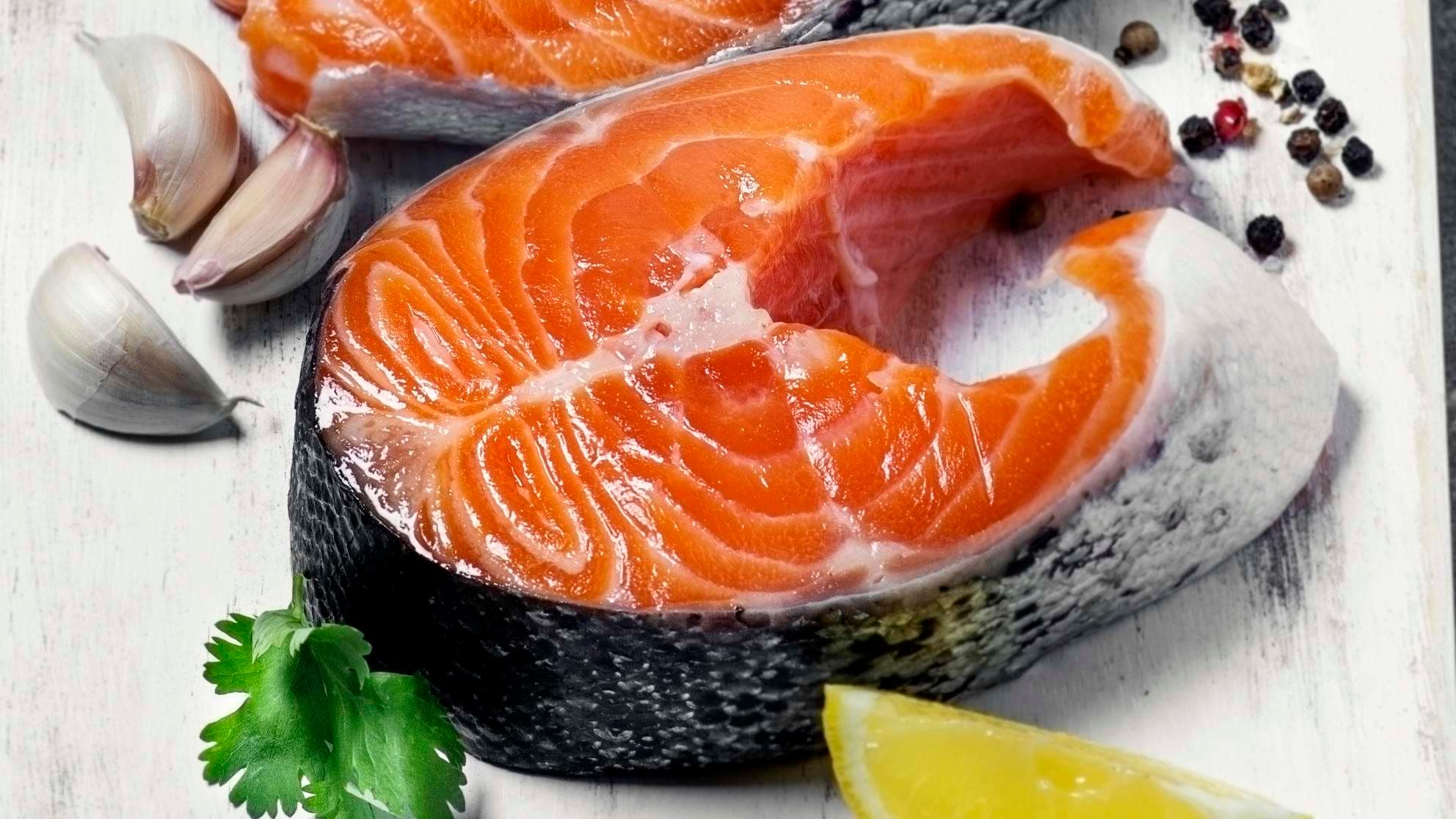 Këto ushqime lehtësojnë dhimbjet menstruale