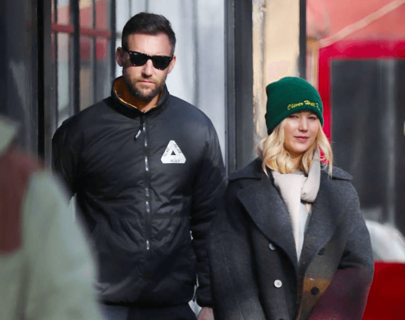 Jennifer Lawrence darkon me të dashurin në New York
