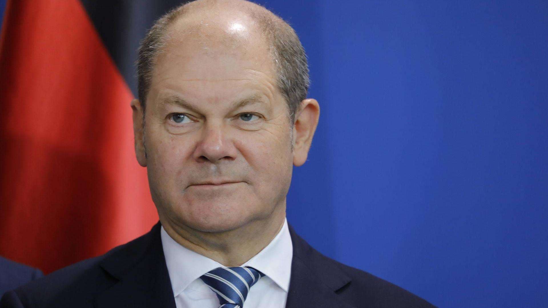 Scholz kërkon që BE-ja të nisë bisedimet për anëtarësim me Tiranën dhe Shkupin