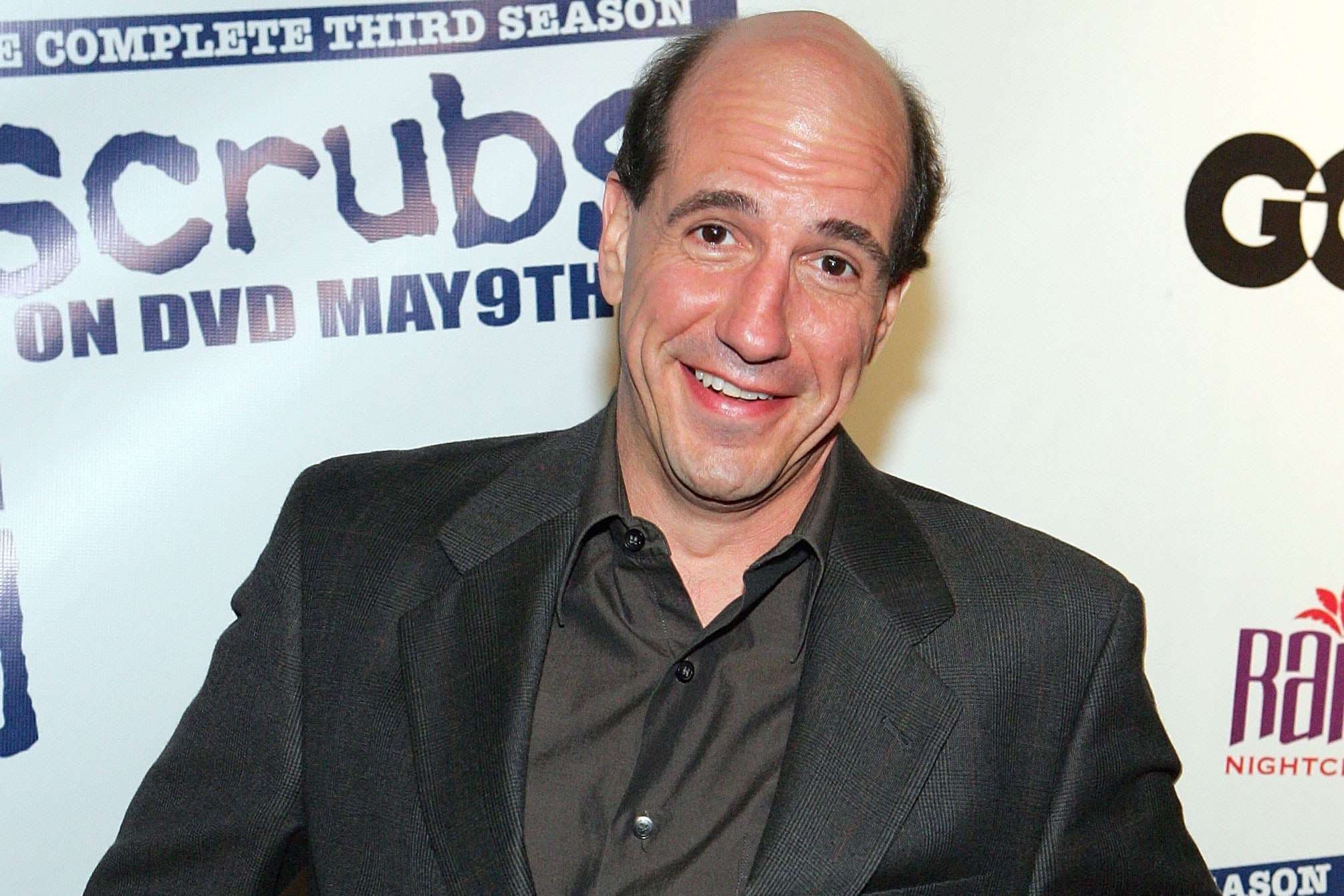 Sam Lloyd diagnostikohet me kancer të mushkërive dhe trurit